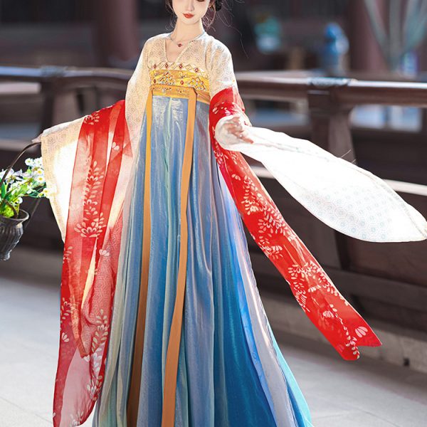 Hanfu (Southern and Northern Dynasties Style)