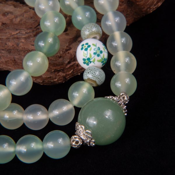 青煙引 Eternal Companionship Pact · Guardians from Another Realm | Transcending time and space, it molds the inheritance of family ties into an unbreakable vow